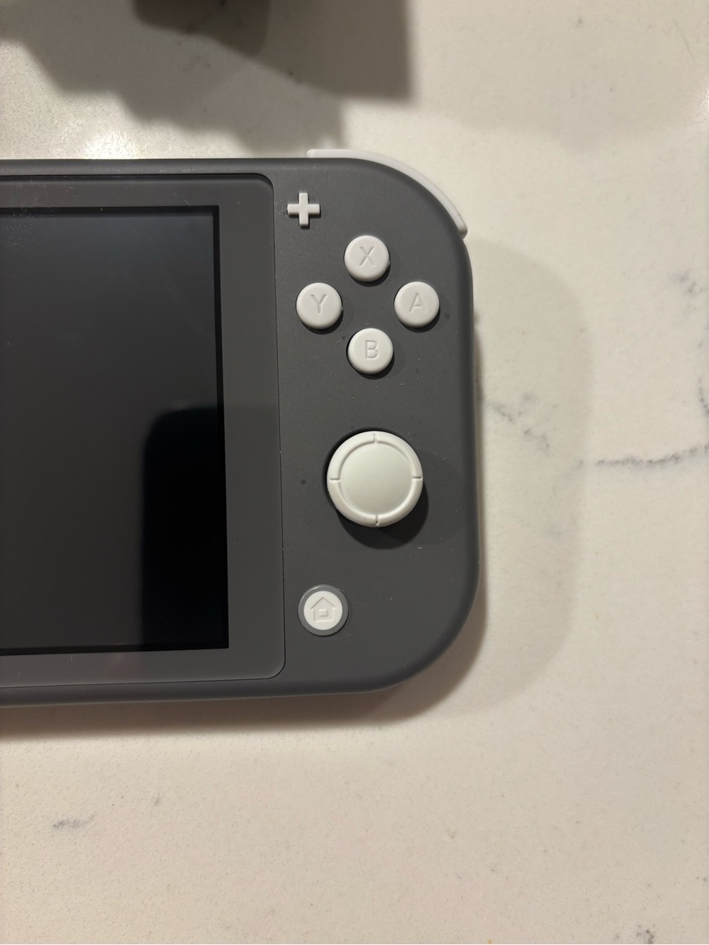 Nintendo Switch Lite - Picture 4 of 9